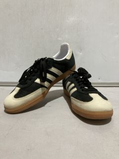 ADIDAS ORIGINALS SAMBA OG TRAINER SIZE 7 1/2