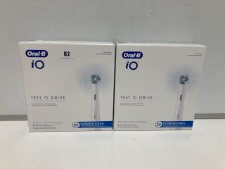 2 X ORAL IO TEST DRIVE 25 BRUSH HEAD PACK