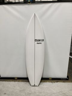 PYZEL PHANTOM SURFBOARD - 6FT6" - WHITE - RRP £665