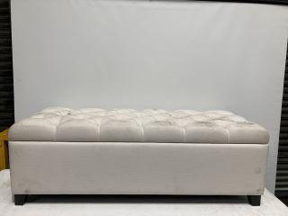 THE WHITE COMPANY SIMPLE WHITE UPHOLSTERED OTTOMAN STORAGE BENCH - WHITE - RRP £180