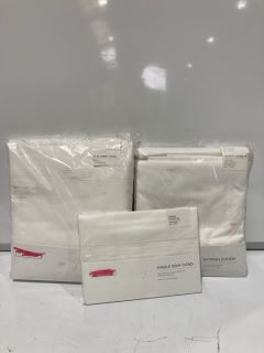 A QTY OF THE WHITE COMPANY ITEMS TO INCLUDE SINGLE ROW CORD EGYPTIAN COTTON OXFORD PILLOWCASE WHITE STANDARD TOTAL RRP £288