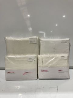 A QTY OF THE WHITE COMPANY ITEMS TO INCLUDE WREN OXFORD PILLOWCASE PAIR WHITE STANDARD TOTAL RRP £318