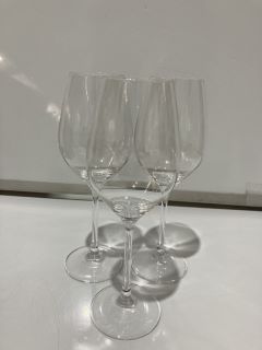 A QTY OF THE WHITE COMPANY ITEMS TO INCLUDE A MALTBY WINE GLASS SET OF 4 TOTAL RRP £56