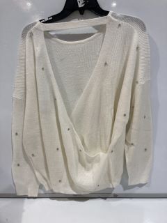 QTY OF THE WHITE COMPANY ITEMS TO INCLUDE COTTON LACE TRIM BUTTON VEST - WHITE - XL - TOTAL RRP £486