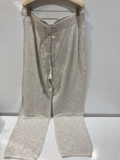 QTY OF THE WHITE COMPANY ITEMS TO INCLUDE FINE LOOPBACK JOGGERS - CLOUD MARL - XL - TOTAL RRP £396