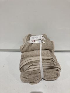 QTY OF THE WHITE COMPANY ITEMS TO INCLUDE PURE COTTON TOWEL BALE - TOTAL RRP £190