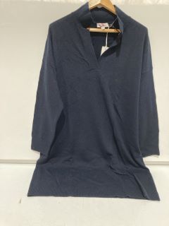 QTY OF THE WHITE COMPANY ITEMS INCLUDING KNITTED TANK WITH CASHMERE SIZE 18 TOTAL RRP £260