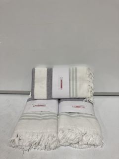 A QTY OF THE WHITE COMPANY ITEMS TO INCLUDE POOL HOUSE STRIPED HAND TOWEL PAIR WHITE/BLUE TOTAL RRP £128