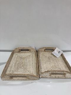 A QTY OF THE WHITE COMPANY ITEMS TO INCLUDE WHITE WASHED RATTAN TRAY WHITE TOTAL RRP £116