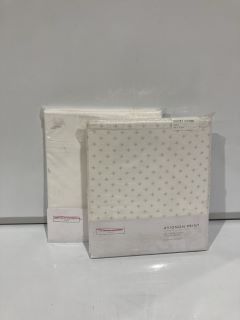 A QTY OF THE WHITE COMPANY ITEMS TO INCLUDE SAVOY OXFORD PILLOWCASE SQUARE TOTAL RRP £310