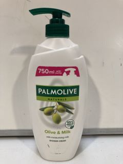 1 X BOX  OF PALMOLIVE NATURALS OLIVE AND MILK SHOWER CREAM