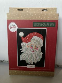 1 X BOX  OF CHRISTMAS SEQUIN CRAFT KITS