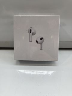 1 X BOX OF WIRELESS BLUETOOTH EARBUDS