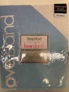 4 X BOX  OF SLEEPDOWN LOVE ISLAND SOFT TOUCH DOUBLE DUVET SET 200CM X 200 CM