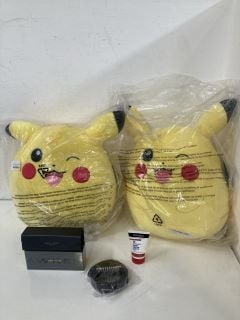 1 X BOX OF POKEMON SQUISHIES