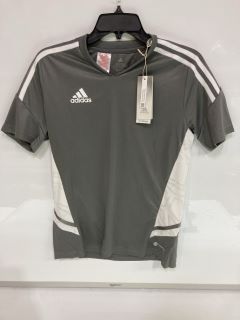 AN ASSORTMENT OF CLOTHING ITEMS TO INC ADIDAS AEROREADY T-SHIRT 13-14YRS