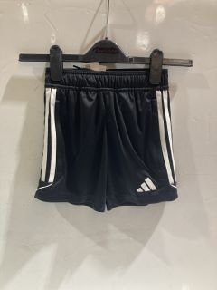 ADIDAS AEROREADY SHORTS BLACK/WHITE SIZE: 2XS