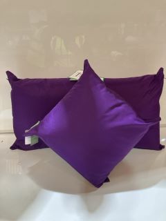 4 GARDENISTA CUSHIONS PURPLE