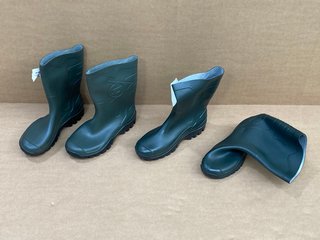 2 X PAIRS OF DUNLOP DEE WELLIES IN BLACK/GREEN - UK 6: LOCATION - C11