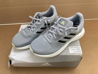 ADIDAS RUN FALCON TRAINERS IN GREY - UK 4: LOCATION - C13