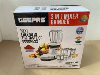 GEEPAS 3 IN 1 MIXER GRINDER: LOCATION - A4