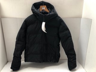 UNIQLO HOODED PUFFER COAT IN BLACK - UK M: LOCATION - A15