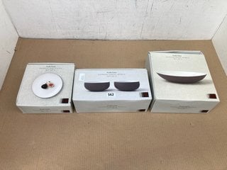 3 X ASSORTED JOHN LEWIS & PARTNERS KITCHEN ITEMS TO INCLUDE BOX OF 4 PURITAN DAMSON CEREAL BOWLS: LOCATION - B12