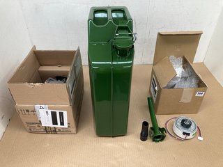 3 X ASSORTED ITEMS TO INCLUDE ROCWOOD 20L METAL JERRY CAN IN GREEN: LOCATION - B12