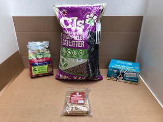 4X PET FOOD ITEMS TO INCLUDE OXBOW ADULT RABBIT FOOD BBE: JAN 2025 AND PETS AT HOME 100 SMALL RAWHIDE TWIST STICKS: LOCATION - B9