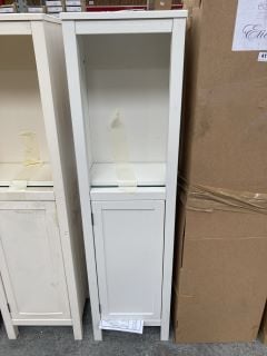 FLOOR STANDING 1 DOOR WITH OPEN SHELF BATHROOM CABINET IN WHITE 1480 X 385 X 310MM - RRP £505: LOCATION - C3