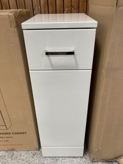 FLOOR STANDING 1 DOOR 1 DRAWER BATHROOM CABINET IN GLOSS GREY MIST 330 X 250 X 770MM - RRP £205: LOCATION - D4