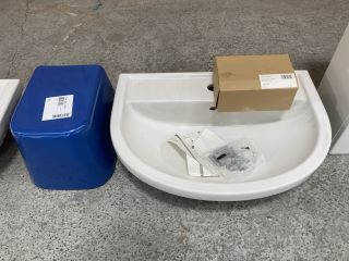 (COLLECTION ONLY) 650MM WIDE 1TH CERAMIC BASIN WITH BLUE SEMI PEDESTAL WITH MONO BASIN MIXER TAP & CHROME SPRUNG WASTE - RRP £460: LOCATION - D5