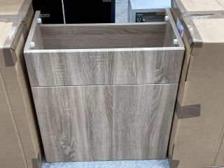 (COLLECTION ONLY) 600 X 340MM W/C UNIT IN OAK - RRP £210: LOCATION - C4