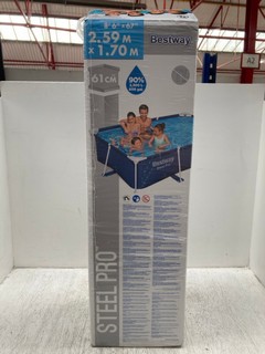 BESTWAY STEEL PRO OUTDOOR FAMILY POOL: LOCATION - F3