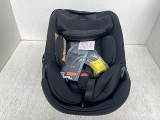 VENICCI ENGO ISOFIX CAR SEAT BASE AND ENGO ISIZE INFANT CARRIER IN BLACK - RRP £319: LOCATION - E 2