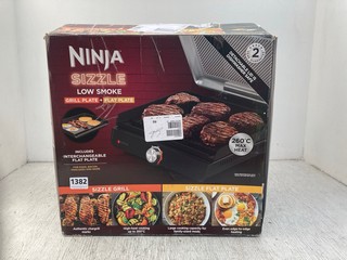 NINJA SIZZLE LOW SMOKE GRIDDLE - RRP £130: LOCATION - E9