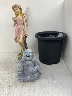 3 X ASSORTED GARDEN ITEMS TO INCLUDE SMALL BUDDHA STATUE: LOCATION - E9