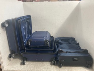 SHOWKOO 3 PIECE HARDSHELL SUITCASE SET IN NAVY TO INCLUDE EASTPAK LARGE WHEELED HOLDALL IN BLUE: LOCATION - WH7