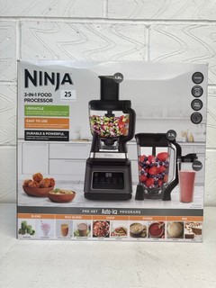 NINJA 3-IN-1 FOOD PROCESSOR - MODEL BN800UK - RRP £200: LOCATION - BOOTH