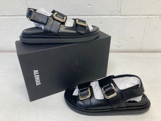 ALOHAS HARPER DOUBLE BUCKLE SANDALS IN BLACK - SIZE UK6 - RRP £180: LOCATION - BOOTH