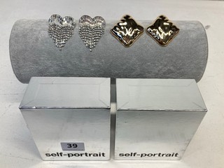 SELF-PORTRAIT CRYSTAL HEART EARRINGS IN SILVER TO INCLUDE SELF-PORTRAIT TEXTURED GOLD SQUARE EARRINGS - COMBINED RRP £225: LOCATION - BOOTH