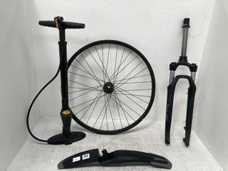 4 X BIKE ACCESSORIES TO INCLUDE FRONT AND REAR MUDGUARD SET TO ALSO INCLUDE JOE BLOW BOOSTER FLOOR PUMP: LOCATION - H 3