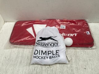 SLAZENGER MULTI-PACK OF DIMPLE HOCKEY BALLS IN WHITE TO INCLUDE CARLTON BADMINTON HOLDALL BAG IN RED: LOCATION - G9