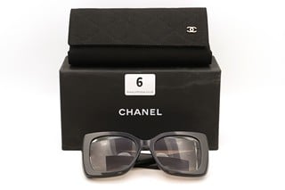 CHANEL 5494 POLARISED SQUARE SUNGLASSES - BLACK/GREY GRADIENT - RRP £309: LOCATION - BOOTH