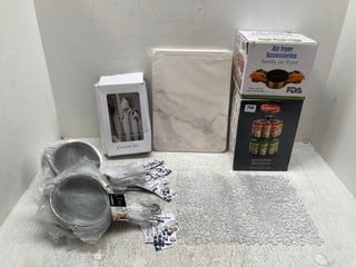 QTY OF HOUSEHOLD ITEMS TO INCLUDE FDA AIR FRYER ACCESSORIES AND CUTLERY SET: LOCATION - G 14