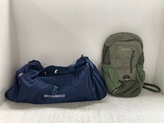 LIMITLESS SPORTS HOLDALL IN NAVY BLUE TO INCLUDE OSPREY HIGHTON V2 BACKPACK IN KHAKI: LOCATION - WH2