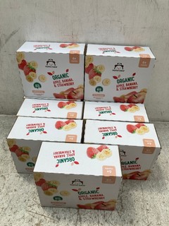 QTY OF MAMA BEAR ORGANIC APPLE, BANANA & STRAWBERRY FLAVOUR POUCHES 6+ MONTHS - BBE: 12/09/2024: LOCATION - F 15