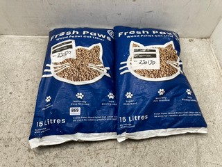 2 X FRESH PAWS WOOD PELLET CAT LITTERS - 15 LITRES: LOCATION - F 15