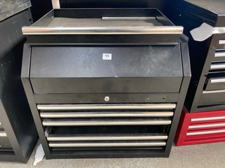 6 DRAWER TOOL CHEST WITH GAS LIFT TOP IN BLACK: LOCATION - B1