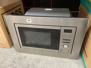 ELECTRIQ BUILT IN MICROWAVE OVEN WITH GRILL IN STAINLESS STEEL MODEL : EIQMOGB120: LOCATION - BR9